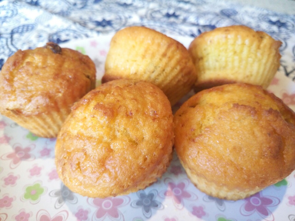 Кексы с тыквой и изюмом